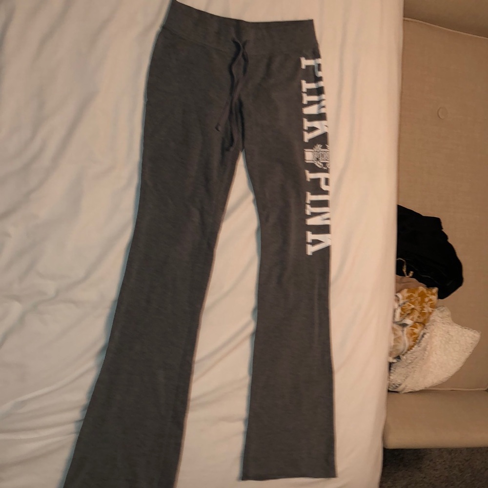 gray yoga pants with flare